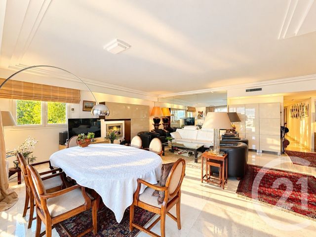 Appartement F4 &agrave; vendre - 4 pi&egrave;ces - 133,03 m2 - Cannes - 06 - PROVENCE-ALPES-COTE-D-AZUR