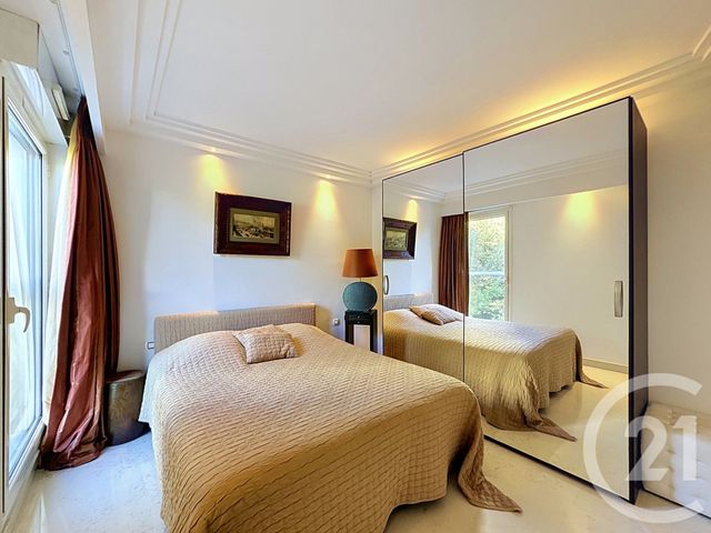 Appartement F4 &agrave; vendre - 4 pi&egrave;ces - 133,03 m2 - Cannes - 06 - PROVENCE-ALPES-COTE-D-AZUR