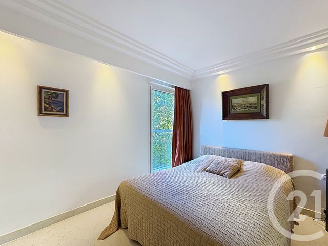 Appartement F4 &agrave; vendre - 4 pi&egrave;ces - 133,03 m2 - Cannes - 06 - PROVENCE-ALPES-COTE-D-AZUR