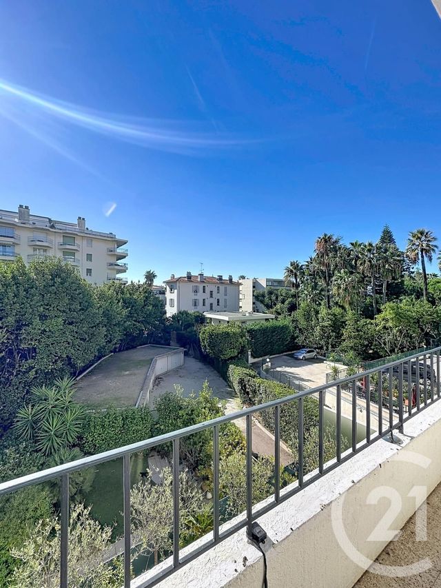 Appartement F3 &agrave; vendre - 3 pi&egrave;ces - 80 m2 - Cannes - 06 - PROVENCE-ALPES-COTE-D-AZUR