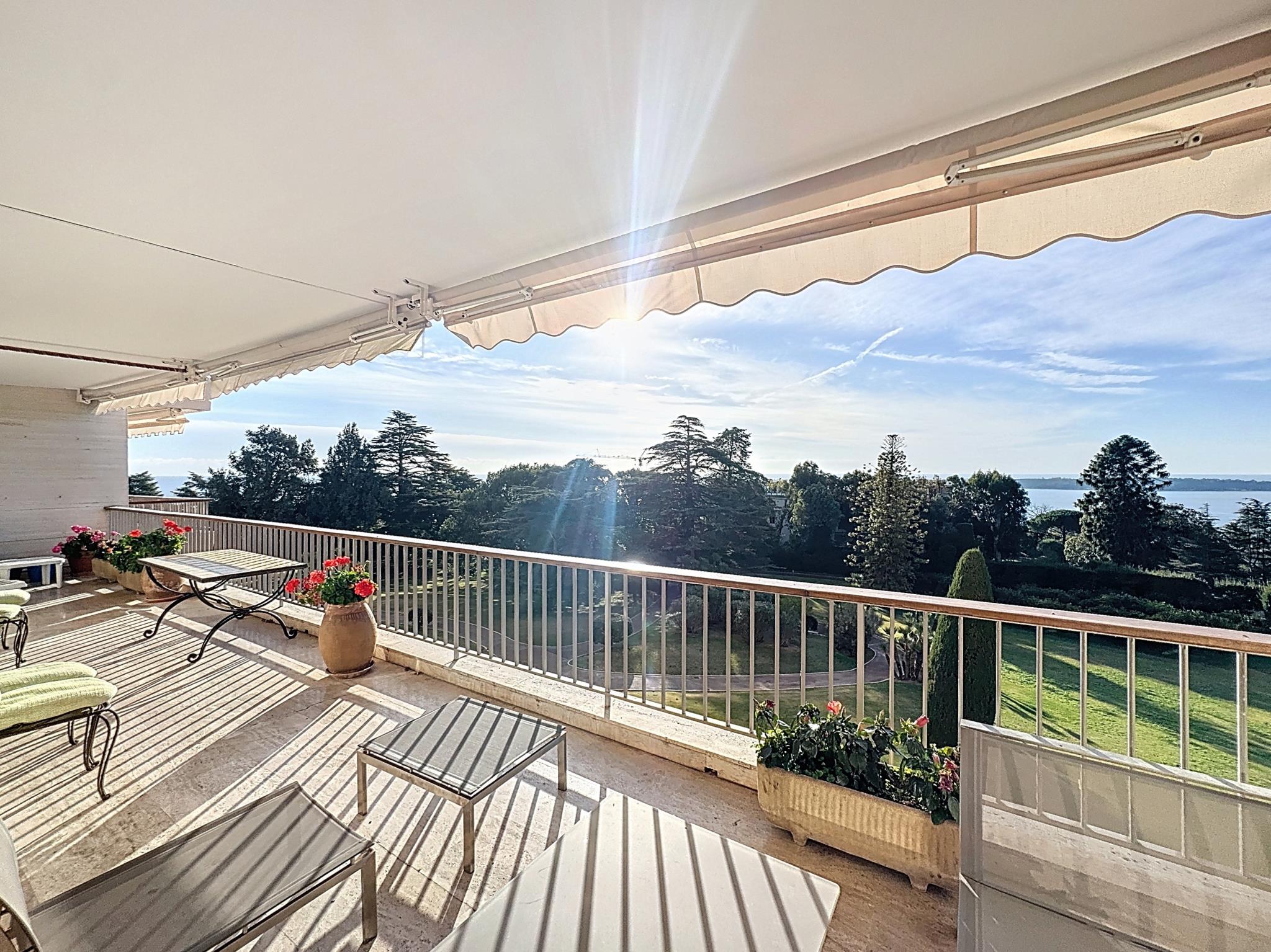 appartement  - CANNES- 06