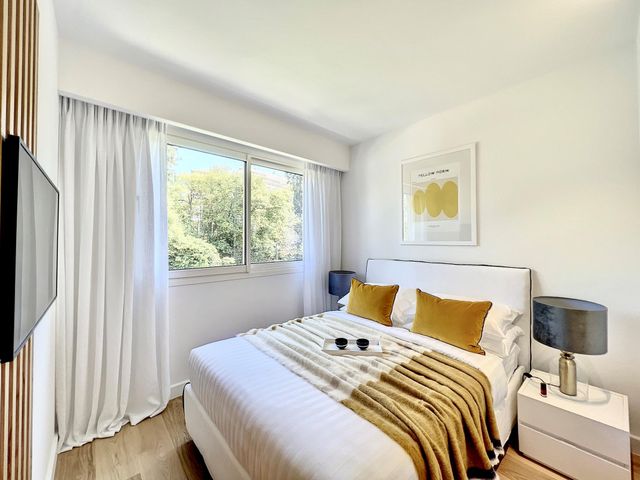 Appartement F4 &agrave; vendre - 4 pi&egrave;ces - 143,95 m2 - Cannes - 06 - PROVENCE-ALPES-COTE-D-AZUR