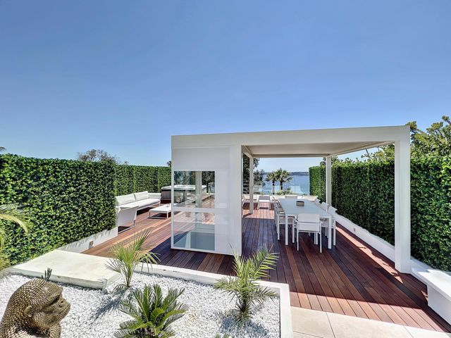 Appartement F4 &agrave; vendre - 4 pi&egrave;ces - 143,95 m2 - Cannes - 06 - PROVENCE-ALPES-COTE-D-AZUR