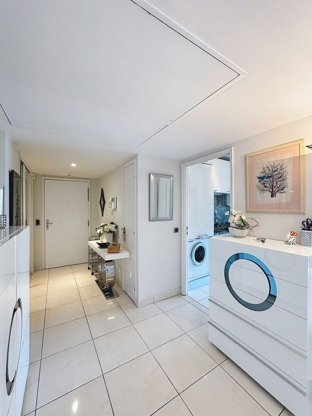 Appartement F3 à vendre - 3 pièces - 89 m2 - Cannes - 06 - PROVENCE-ALPES-COTE-D-AZUR