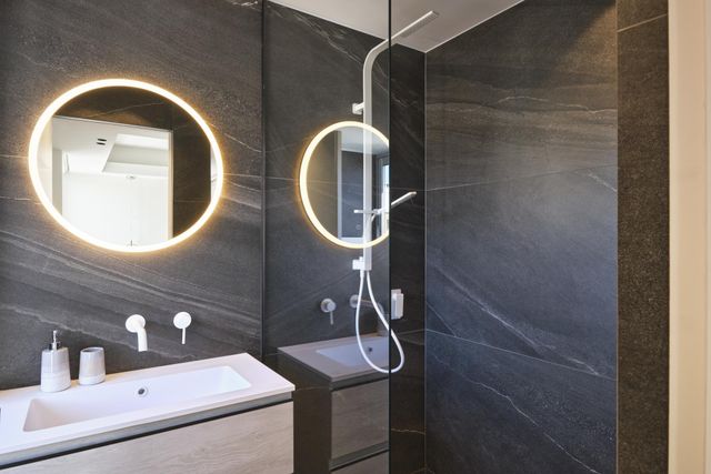 Appartement F4 &agrave; vendre - 4 pi&egrave;ces - 110 m2 - Cannes - 06 - PROVENCE-ALPES-COTE-D-AZUR