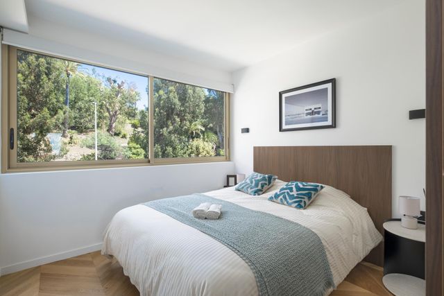 Appartement F4 &agrave; vendre - 4 pi&egrave;ces - 90 m2 - Cannes - 06 - PROVENCE-ALPES-COTE-D-AZUR