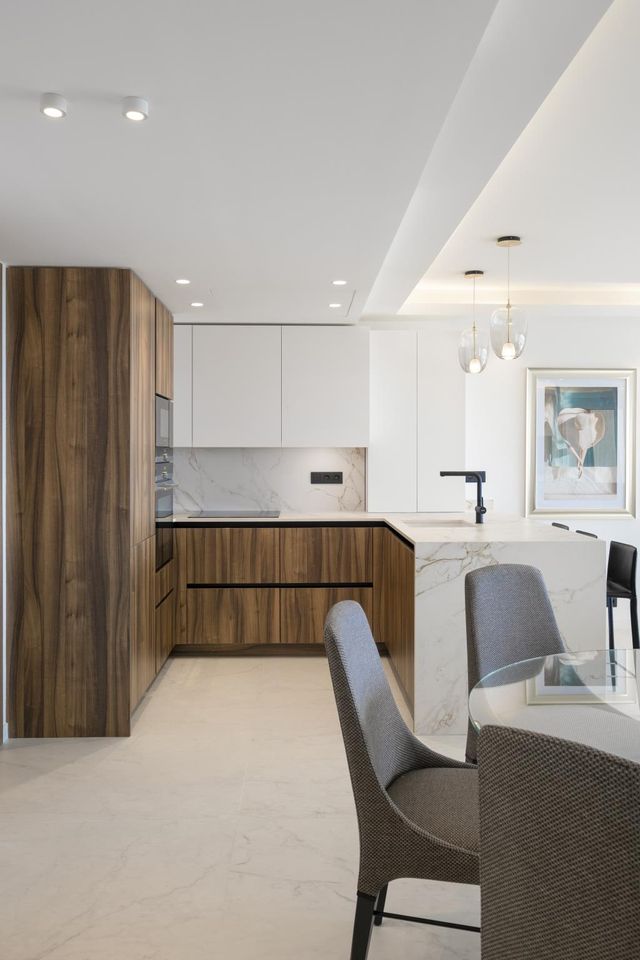 Appartement F4 &agrave; vendre - 4 pi&egrave;ces - 90 m2 - Cannes - 06 - PROVENCE-ALPES-COTE-D-AZUR