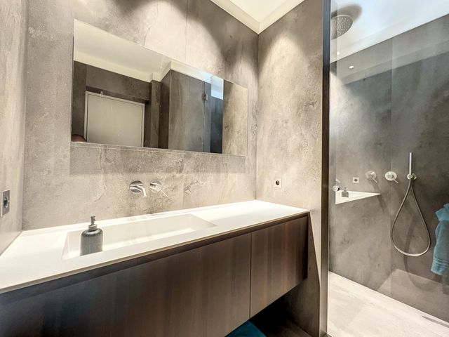 Appartement F4 à vendre - 4 pièces - 123,72 m2 - Cannes - 06 - PROVENCE-ALPES-COTE-D-AZUR