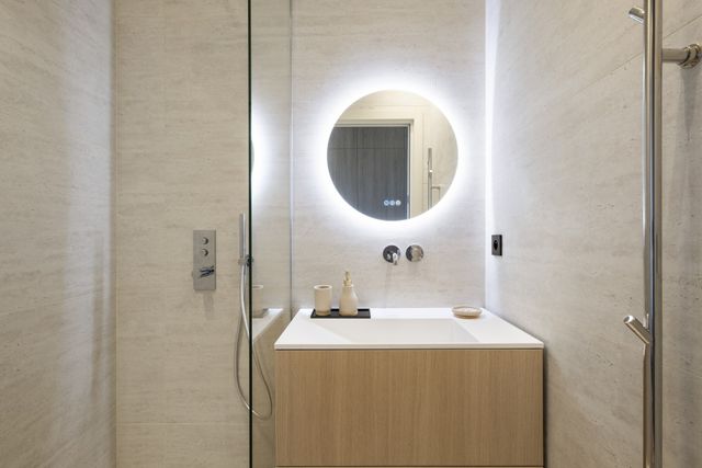 Appartement F4 &agrave; vendre - 4 pi&egrave;ces - 100 m2 - Cannes - 06 - PROVENCE-ALPES-COTE-D-AZUR