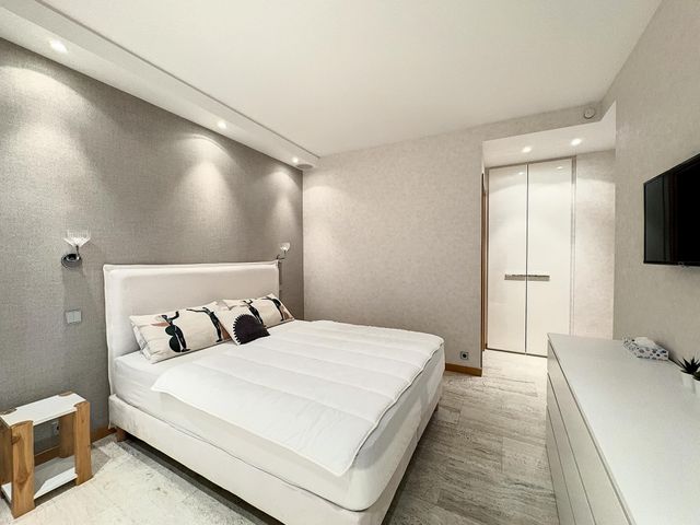 Appartement F5 &agrave; vendre - 5 pi&egrave;ces - 191,05 m2 - Cannes - 06 - PROVENCE-ALPES-COTE-D-AZUR