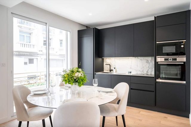 Appartement F3 &agrave; vendre - 3 pi&egrave;ces - 75,15 m2 - Cannes - 06 - PROVENCE-ALPES-COTE-D-AZUR