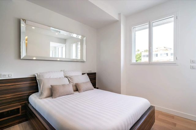 Appartement F3 &agrave; vendre - 3 pi&egrave;ces - 75,15 m2 - Cannes - 06 - PROVENCE-ALPES-COTE-D-AZUR