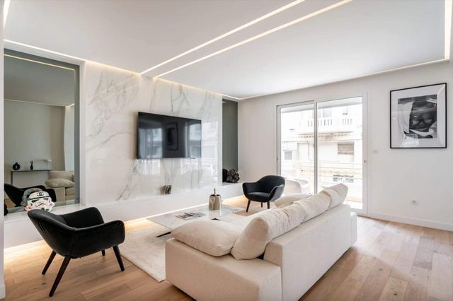 Appartement F3 &agrave; vendre - 3 pi&egrave;ces - 75,15 m2 - Cannes - 06 - PROVENCE-ALPES-COTE-D-AZUR