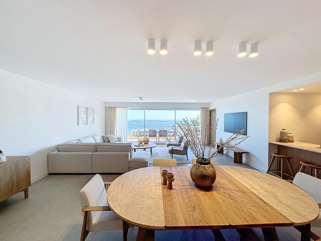 Appartement F4 &agrave; vendre - 4 pi&egrave;ces - 155 m2 - Cannes - 06 - PROVENCE-ALPES-COTE-D-AZUR