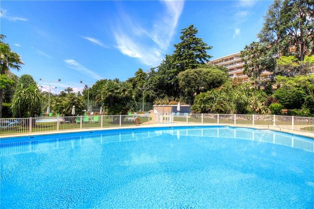 Appartement F4 &agrave; vendre - 4 pi&egrave;ces - 155 m2 - Cannes - 06 - PROVENCE-ALPES-COTE-D-AZUR