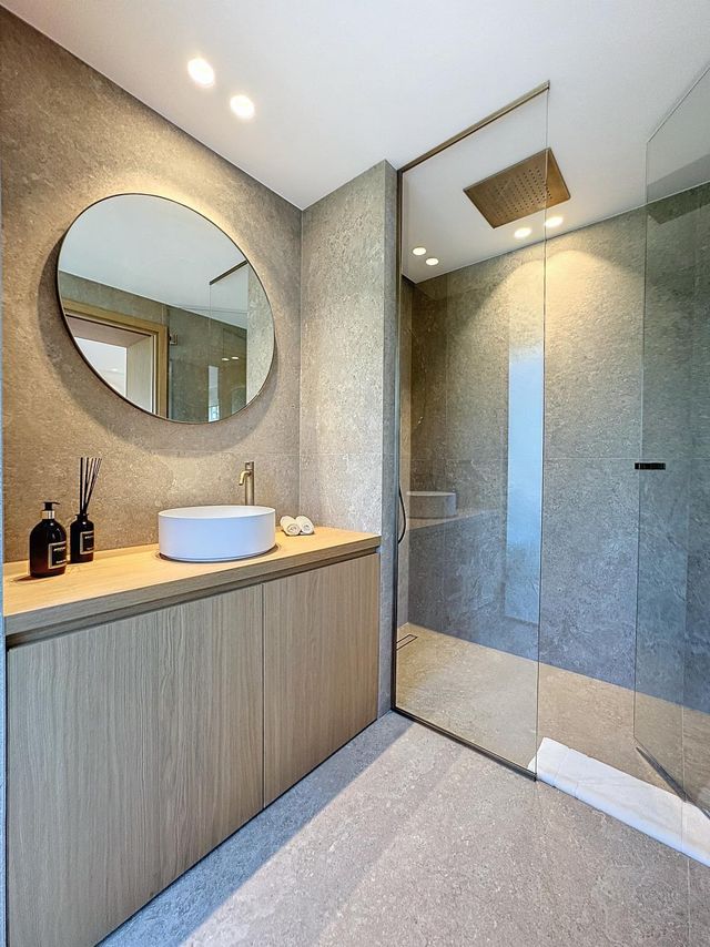 Appartement F4 &agrave; vendre - 4 pi&egrave;ces - 155 m2 - Cannes - 06 - PROVENCE-ALPES-COTE-D-AZUR