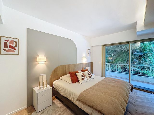 Appartement F5 à vendre - 5 pièces - 121,23 m2 - Cannes - 06 - PROVENCE-ALPES-COTE-D-AZUR