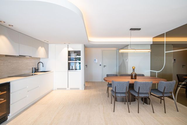 Appartement F4 &agrave; vendre - 4 pi&egrave;ces - 103,27 m2 - Cannes - 06 - PROVENCE-ALPES-COTE-D-AZUR