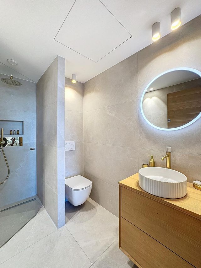 Appartement F3 &agrave; vendre - 3 pi&egrave;ces - 68,81 m2 - Cannes - 06 - PROVENCE-ALPES-COTE-D-AZUR