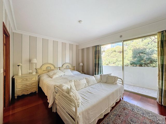 Appartement F4 à vendre - 4 pièces - 120,10 m2 - Cannes - 06 - PROVENCE-ALPES-COTE-D-AZUR