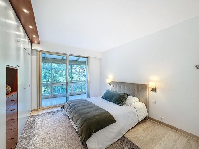 Appartement à vendre - 4 pièces - 119,03 m2 - Cannes - 06 - PROVENCE-ALPES-COTE-D-AZUR