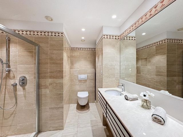 Appartement à vendre - 4 pièces - 119,03 m2 - Cannes - 06 - PROVENCE-ALPES-COTE-D-AZUR