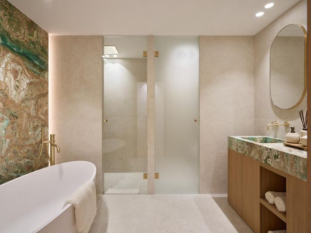 Appartement F5 &agrave; vendre - 5 pi&egrave;ces - 210 m2 - Cannes - 06 - PROVENCE-ALPES-COTE-D-AZUR