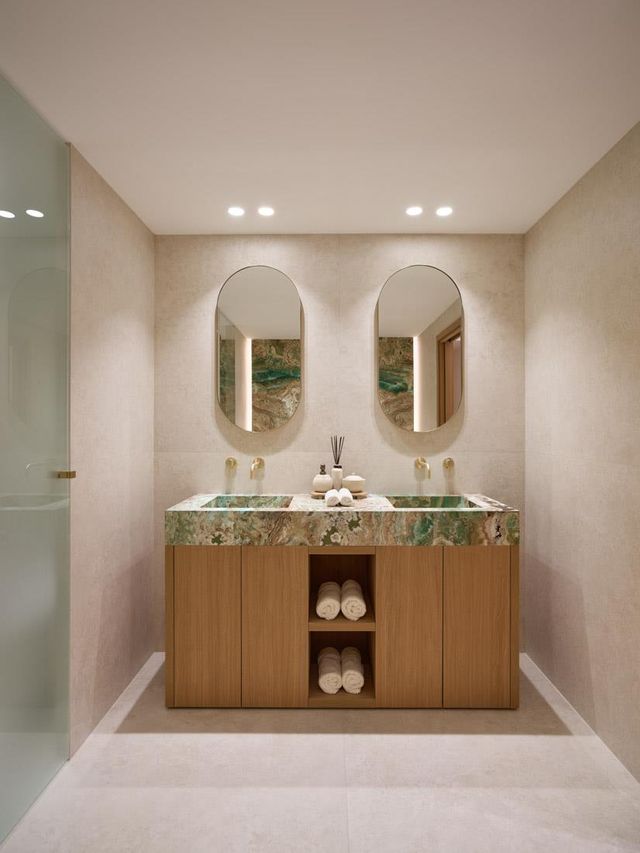 Appartement F5 &agrave; vendre - 5 pi&egrave;ces - 210 m2 - Cannes - 06 - PROVENCE-ALPES-COTE-D-AZUR