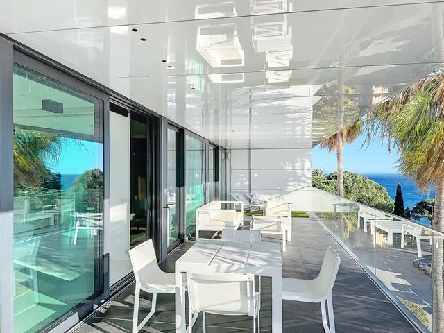 Appartement F3 &agrave; vendre - 3 pi&egrave;ces - 137,70 m2 - Cannes - 06 - PROVENCE-ALPES-COTE-D-AZUR