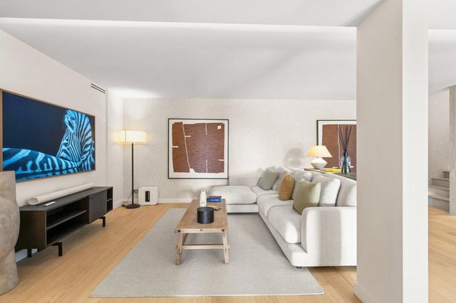 Maison à vendre - 7 pièces - 315 m2 - Cannes - 06 - PROVENCE-ALPES-COTE-D-AZUR