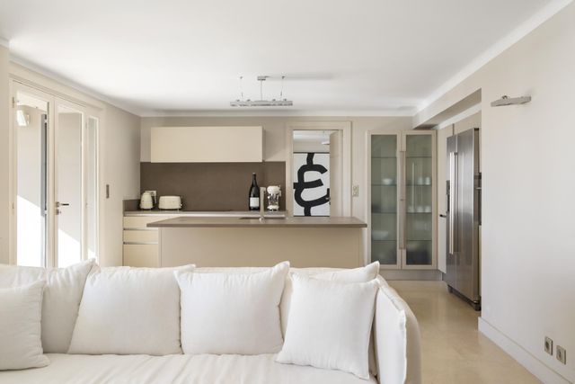 Maison à vendre - 7 pièces - 350 m2 - Cannes - 06 - PROVENCE-ALPES-COTE-D-AZUR