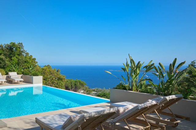 Maison à vendre - 7 pièces - 350 m2 - Cannes - 06 - PROVENCE-ALPES-COTE-D-AZUR