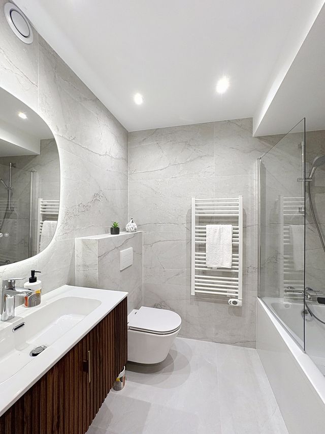 Appartement F4 à vendre - 4 pièces - 105 m2 - Cannes - 06 - PROVENCE-ALPES-COTE-D-AZUR