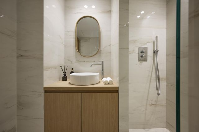 Appartement F4 à vendre - 4 pièces - 109,70 m2 - Cannes - 06 - PROVENCE-ALPES-COTE-D-AZUR