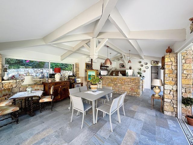 Maison &agrave; vendre - 6 pi&egrave;ces - 270 m2 - Mougins - 06 - PROVENCE-ALPES-COTE-D-AZUR