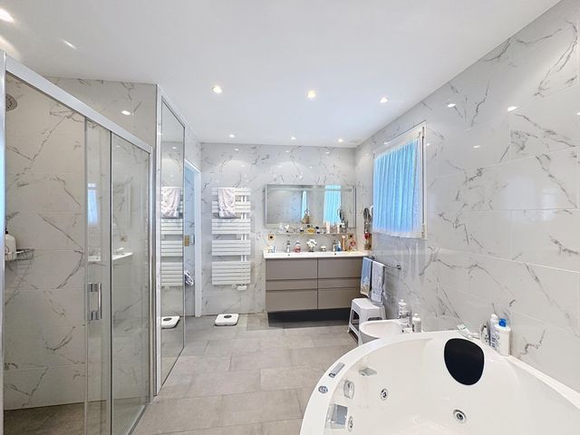 Maison &agrave; vendre - 6 pi&egrave;ces - 270 m2 - Mougins - 06 - PROVENCE-ALPES-COTE-D-AZUR