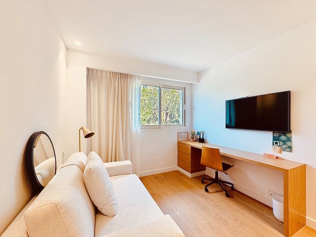 Appartement F8 &agrave; vendre - 8 pi&egrave;ces - 219,72 m2 - Cannes - 06 - PROVENCE-ALPES-COTE-D-AZUR