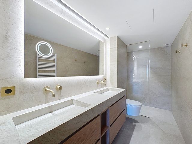 Appartement F4 à vendre - 4 pièces - 102 m2 - Cannes - 06 - PROVENCE-ALPES-COTE-D-AZUR