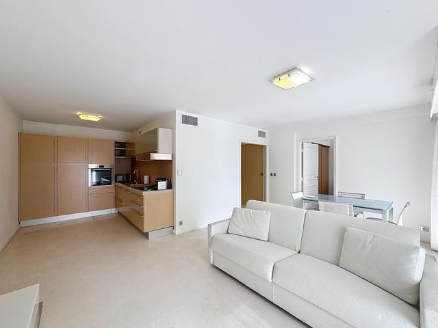 Appartement F2 &agrave; vendre - 2 pi&egrave;ces - 54 m2 - Cannes - 06 - PROVENCE-ALPES-COTE-D-AZUR