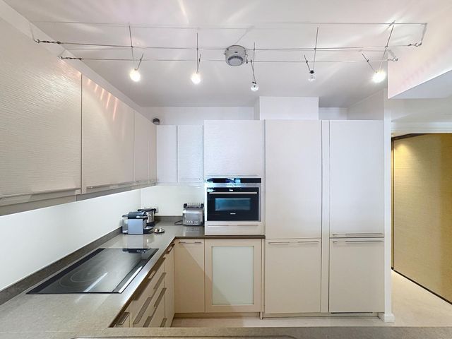 Appartement F3 &agrave; vendre - 3 pi&egrave;ces - 86,60 m2 - Cannes - 06 - PROVENCE-ALPES-COTE-D-AZUR