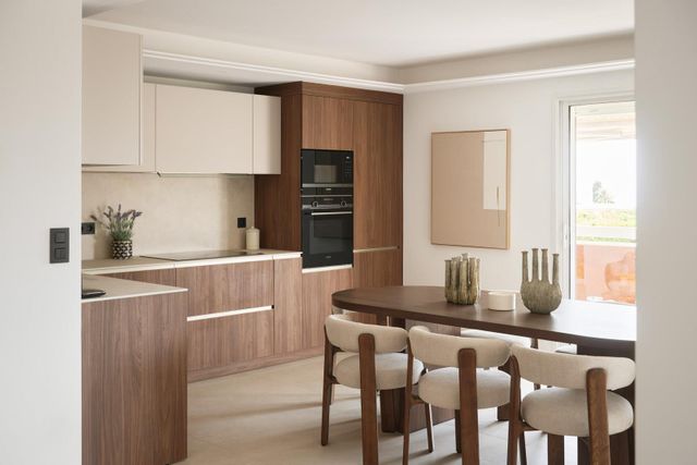 Appartement F5 à vendre - 5 pièces - 135 m2 - Cannes - 06 - PROVENCE-ALPES-COTE-D-AZUR