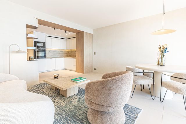Appartement F3 &agrave; vendre - 3 pi&egrave;ces - 80,01 m2 - Cannes - 06 - PROVENCE-ALPES-COTE-D-AZUR