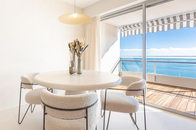 Appartement F3 &agrave; vendre - 3 pi&egrave;ces - 80,01 m2 - Cannes - 06 - PROVENCE-ALPES-COTE-D-AZUR