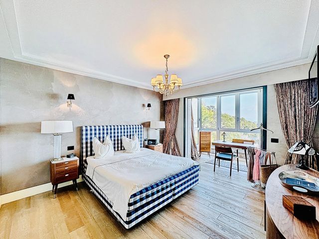 Appartement F4 &agrave; vendre - 4 pi&egrave;ces - 121,41 m2 - Cannes - 06 - PROVENCE-ALPES-COTE-D-AZUR