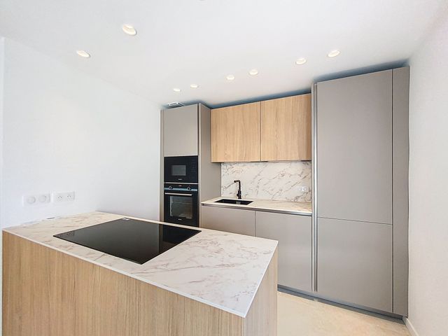 Maison à louer - 5 pièces - 106,36 m2 - Cannes - 06 - PROVENCE-ALPES-COTE-D-AZUR