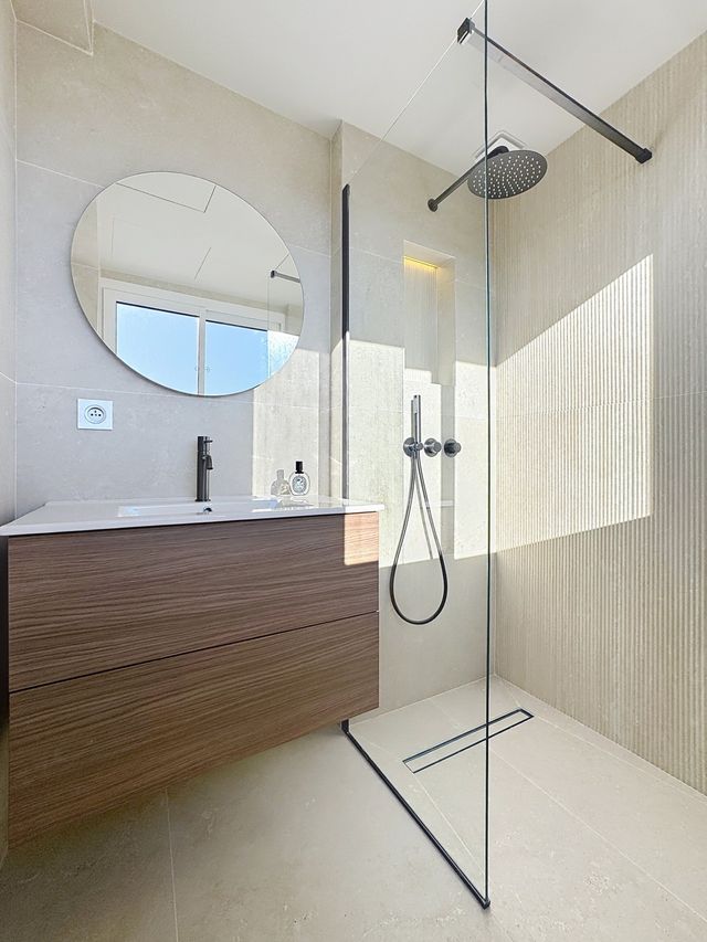 Appartement F3 &agrave; vendre - 3 pi&egrave;ces - 64,42 m2 - Cannes - 06 - PROVENCE-ALPES-COTE-D-AZUR