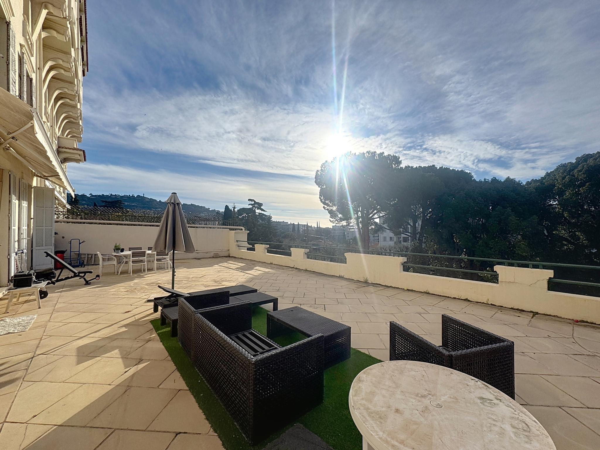 appartement  - CANNES- 06