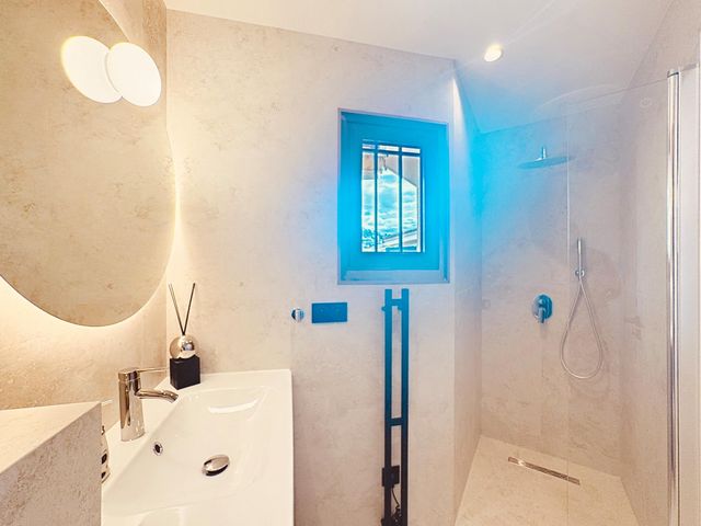 Appartement F4 &agrave; vendre - 4 pi&egrave;ces - 83 m2 - Cannes - 06 - PROVENCE-ALPES-COTE-D-AZUR