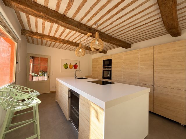 Maison &agrave; louer - 6 pi&egrave;ces - 175,10 m2 - Roquefort Les Pins - 06 - PROVENCE-ALPES-COTE-D-AZUR