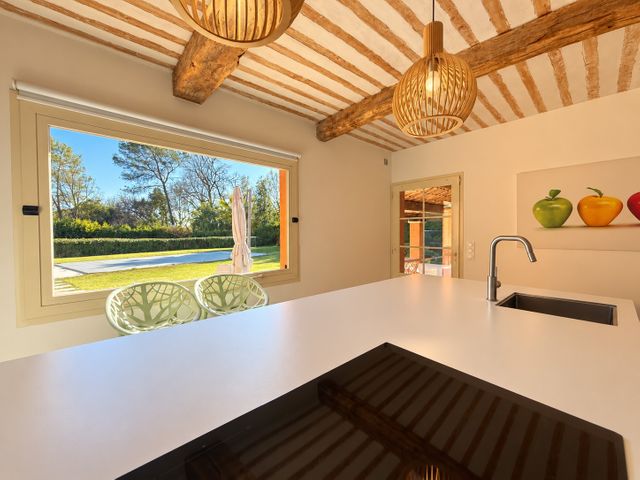 Maison &agrave; louer - 6 pi&egrave;ces - 175,10 m2 - Roquefort Les Pins - 06 - PROVENCE-ALPES-COTE-D-AZUR